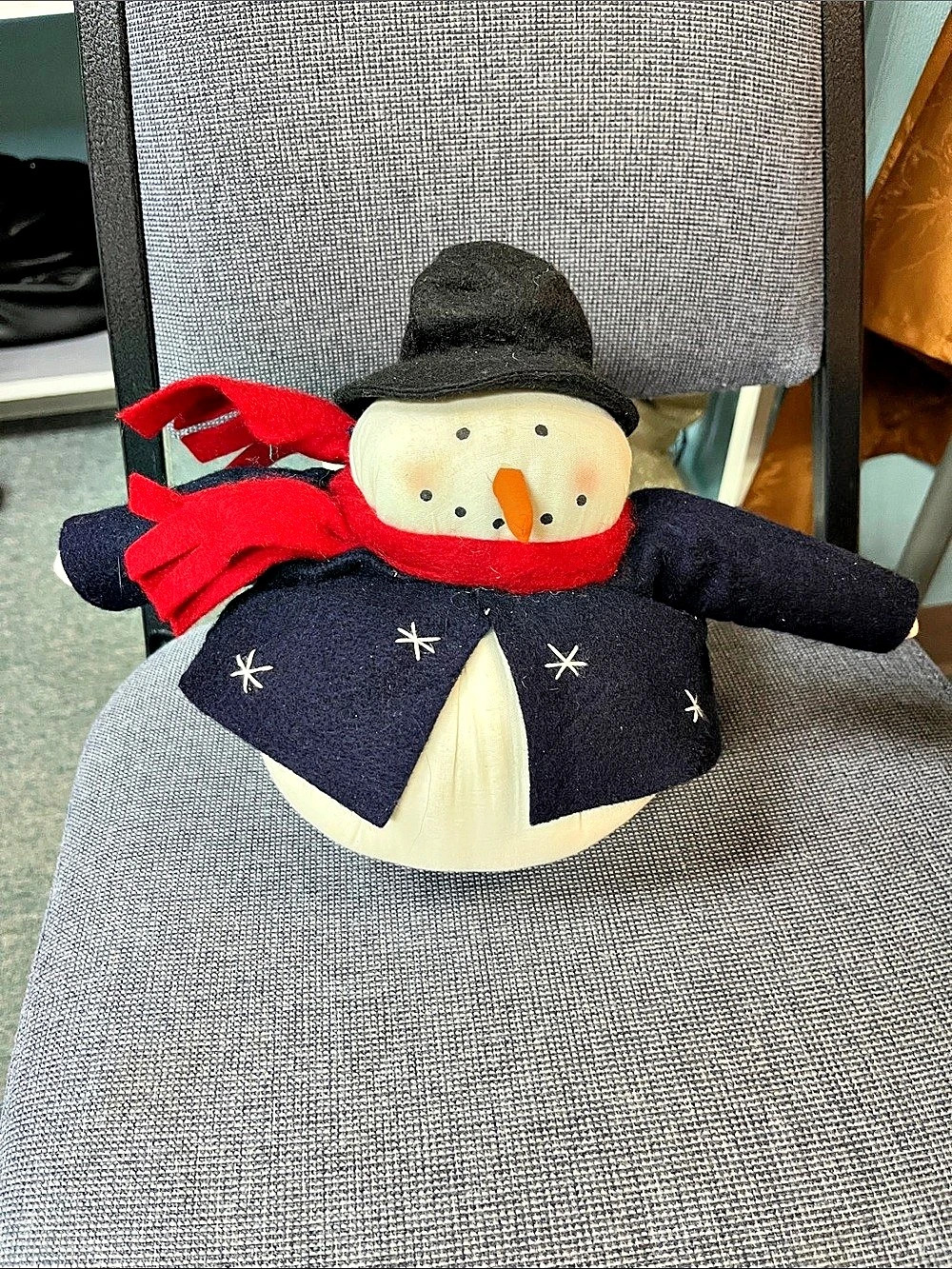 Primitive Cloth Snowman Blue & Red